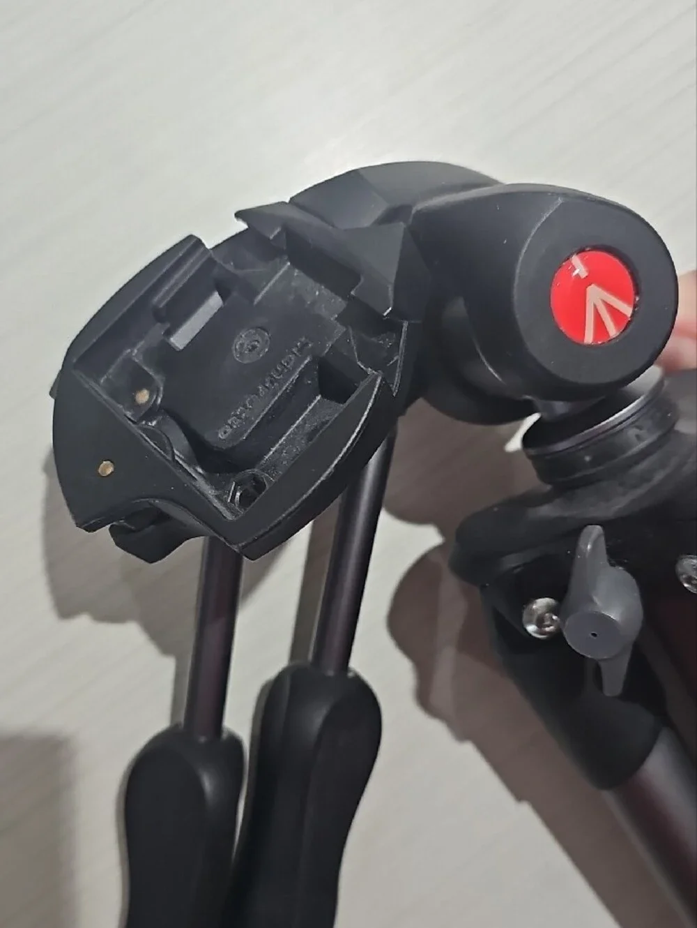 Manfrotto Silver Camera Tripod